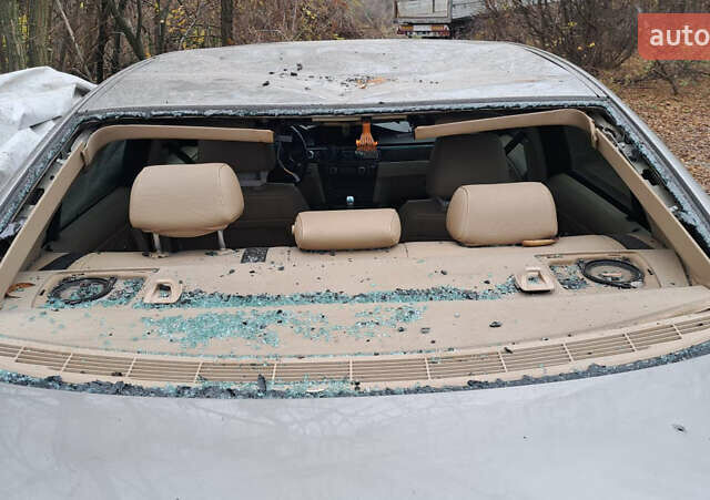 Бежевый БМВ 3 Серия, объемом двигателя 2.5 л и пробегом 255 тыс. км за 4500 $, фото 25 на Automoto.ua