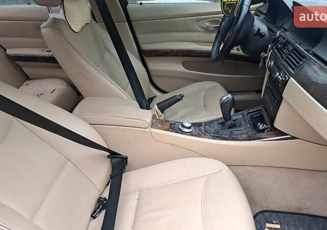 Бежевый БМВ 3 Серия, объемом двигателя 2.5 л и пробегом 255 тыс. км за 4500 $, фото 12 на Automoto.ua