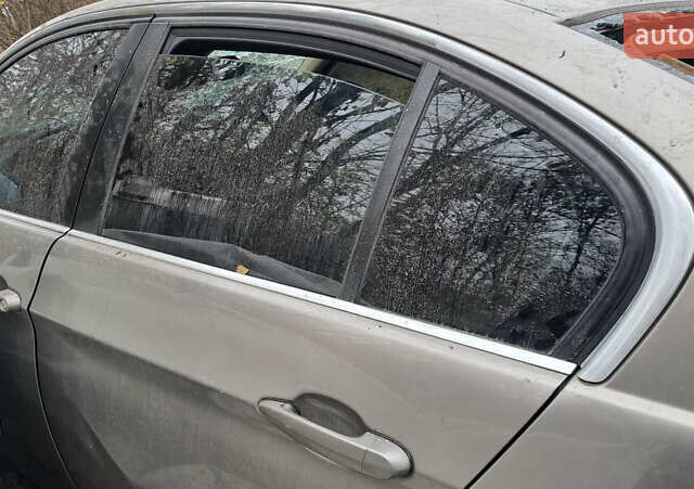 Бежевый БМВ 3 Серия, объемом двигателя 2.5 л и пробегом 255 тыс. км за 4500 $, фото 22 на Automoto.ua