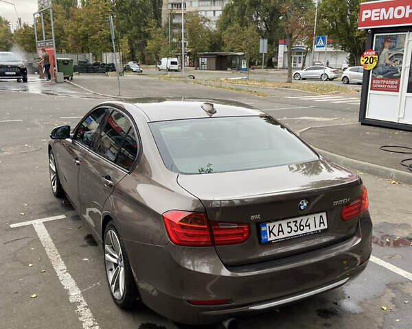 Бежевый БМВ 3 Серия, объемом двигателя 2 л и пробегом 200 тыс. км за 12500 $, фото 4 на Automoto.ua