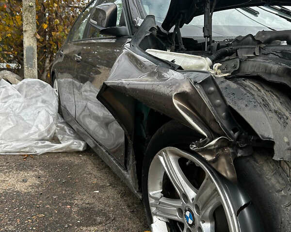 БМВ 3 Серія 2013 у Києві на Automoto.ua Бежевий БМВ 3 Серія, об'ємом двигуна 2 л та пробігом 120 тис. км за 6200 $, фото 9 на Automoto.ua