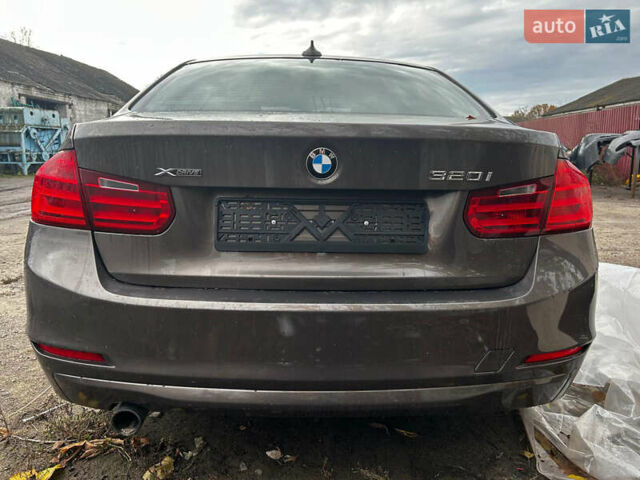 БМВ 3 Серія 2013 у Києві на Automoto.ua Бежевий БМВ 3 Серія, об'ємом двигуна 2 л та пробігом 120 тис. км за 6200 $, фото 1 на Automoto.ua