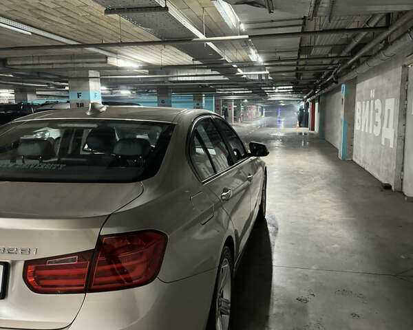 Бежевый БМВ 3 Серия, объемом двигателя 2 л и пробегом 216 тыс. км за 14200 $, фото 6 на Automoto.ua