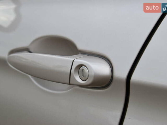 Бежевий БМВ 3 Серія, об'ємом двигуна 2 л та пробігом 149 тис. км за 11500 $, фото 38 на Automoto.ua