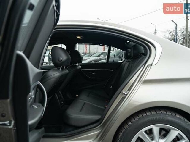 Бежевий БМВ 3 Серія, об'ємом двигуна 2 л та пробігом 122 тис. км за 21900 $, фото 33 на Automoto.ua
