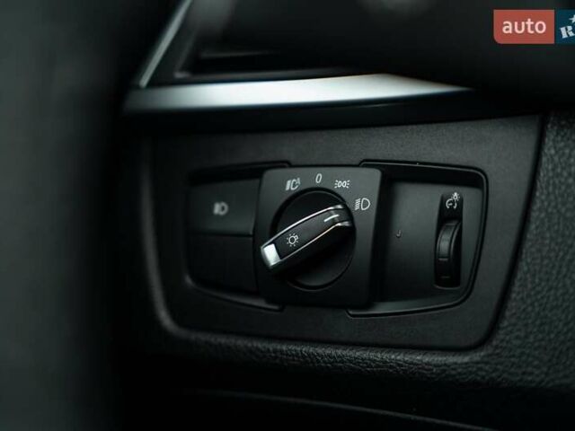 Бежевий БМВ 3 Серія, об'ємом двигуна 2 л та пробігом 122 тис. км за 21900 $, фото 17 на Automoto.ua