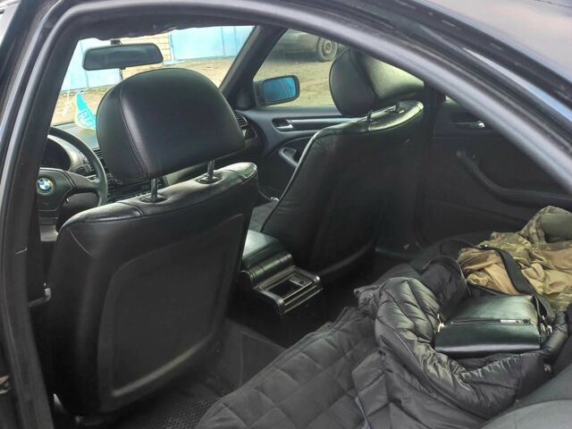 Черный БМВ 3 Серия, объемом двигателя 1.9 л и пробегом 425 тыс. км за 3500 $, фото 2 на Automoto.ua