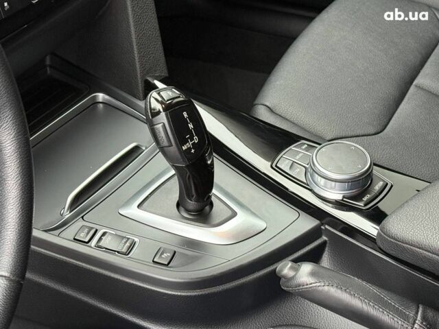 Чорний БМВ 3 Серія, об'ємом двигуна 2 л та пробігом 142 тис. км за 22990 $, фото 15 на Automoto.ua