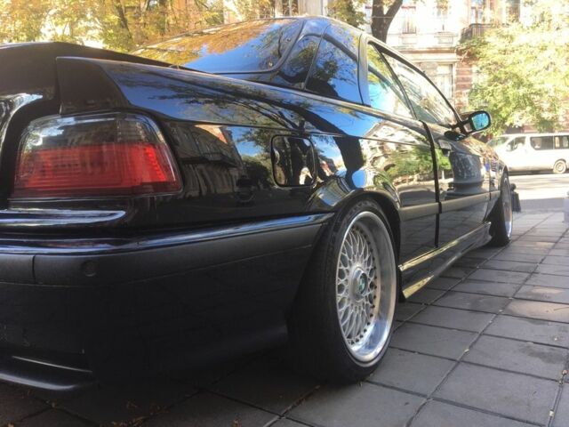 Чорний БМВ 3 Серія, об'ємом двигуна 2.8 л та пробігом 309 тис. км за 7800 $, фото 6 на Automoto.ua