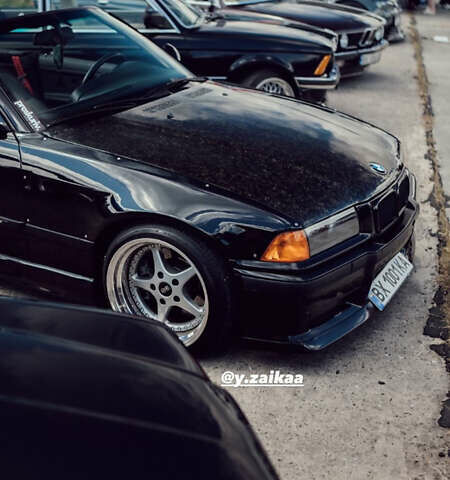 Черный БМВ 3 Серия, объемом двигателя 2.79 л и пробегом 188 тыс. км за 11500 $, фото 10 на Automoto.ua