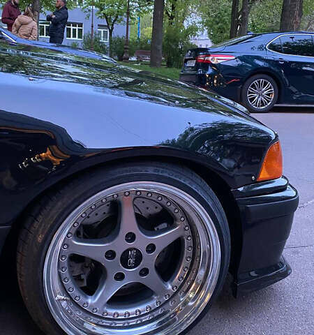 Черный БМВ 3 Серия, объемом двигателя 2.79 л и пробегом 188 тыс. км за 11500 $, фото 12 на Automoto.ua