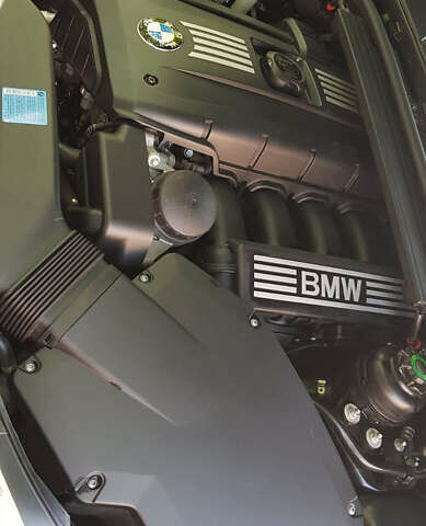 Черный БМВ 3 Серия, объемом двигателя 2.5 л и пробегом 68 тыс. км за 16900 $, фото 12 на Automoto.ua