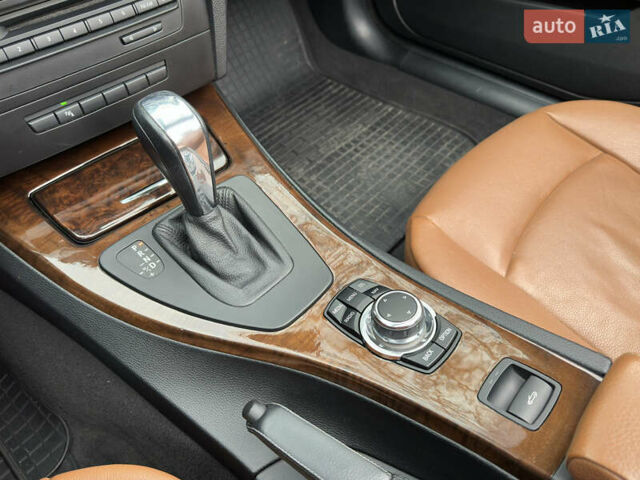 Черный БМВ 3 Серия, объемом двигателя 3 л и пробегом 141 тыс. км за 11700 $, фото 26 на Automoto.ua