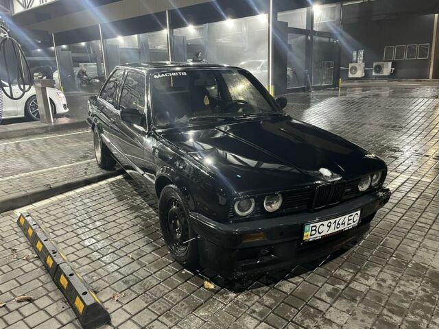 Черный БМВ 3 Серия, объемом двигателя 1.8 л и пробегом 500 тыс. км за 900 $, фото 5 на Automoto.ua