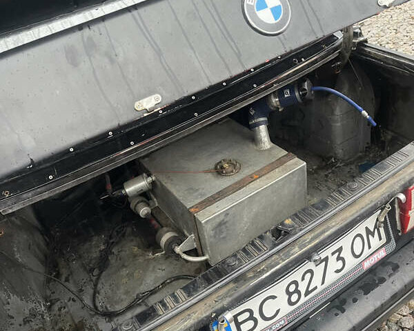 Чорний БМВ 3 Серія, об'ємом двигуна 1.77 л та пробігом 100 тис. км за 7800 $, фото 4 на Automoto.ua