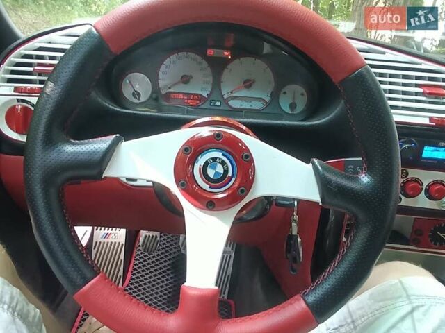 Черный БМВ 3 Серия, объемом двигателя 1.8 л и пробегом 250 тыс. км за 4500 $, фото 24 на Automoto.ua