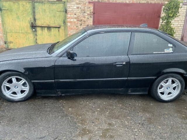 Чорний БМВ 3 Серія, об'ємом двигуна 0 л та пробігом 300 тис. км за 2200 $, фото 3 на Automoto.ua