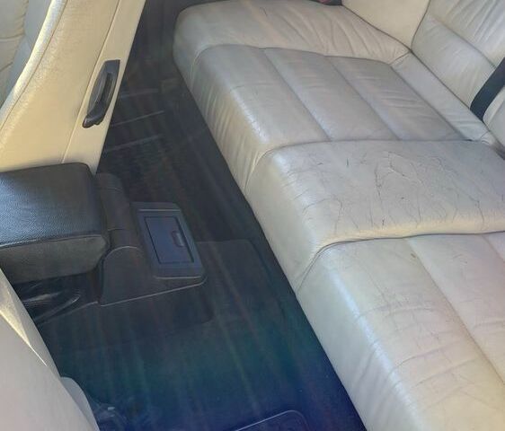 Чорний БМВ 3 Серія, об'ємом двигуна 1.8 л та пробігом 282 тис. км за 3700 $, фото 12 на Automoto.ua