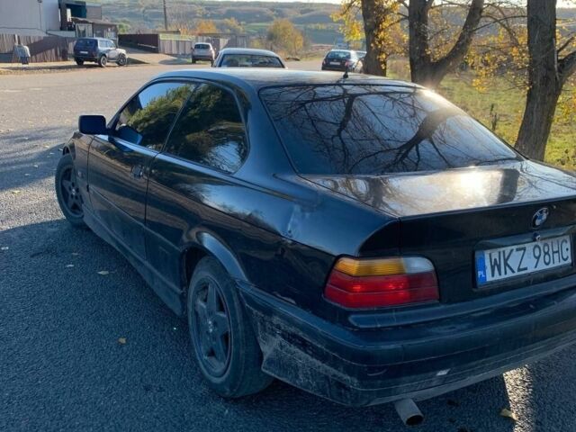 Черный БМВ 3 Серия, объемом двигателя 1.8 л и пробегом 250 тыс. км за 1500 $, фото 5 на Automoto.ua