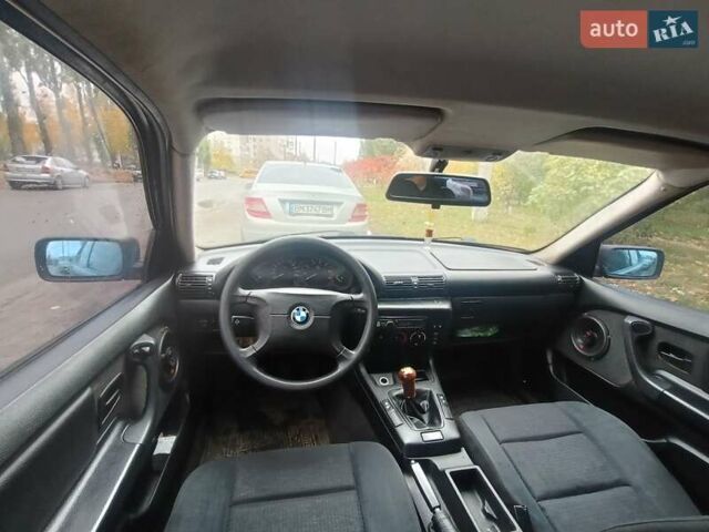 Черный БМВ 3 Серия, объемом двигателя 1.6 л и пробегом 377 тыс. км за 2700 $, фото 3 на Automoto.ua