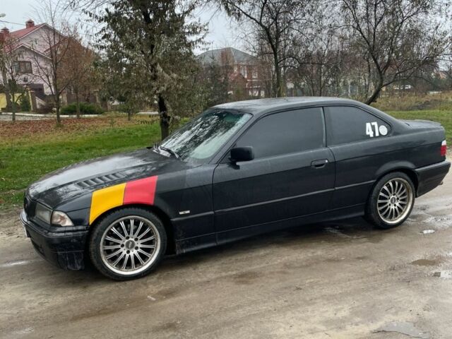 Черный БМВ 3 Серия, объемом двигателя 2.5 л и пробегом 360 тыс. км за 5500 $, фото 1 на Automoto.ua