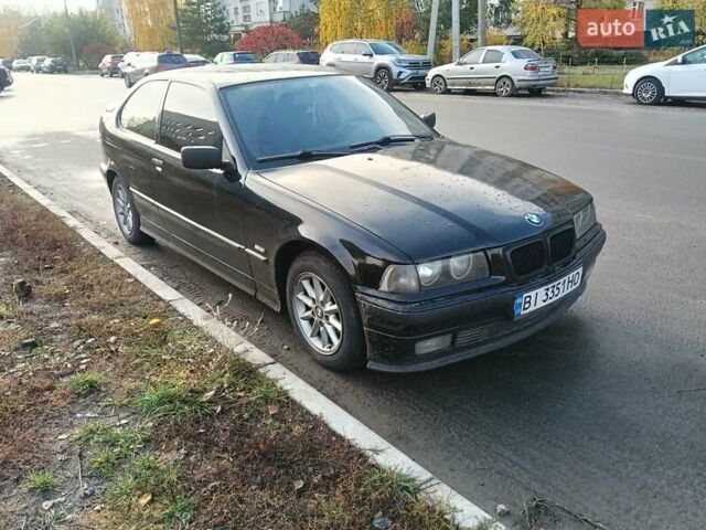 Черный БМВ 3 Серия, объемом двигателя 1.6 л и пробегом 377 тыс. км за 2700 $, фото 8 на Automoto.ua