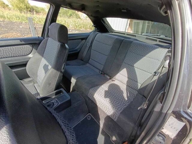 Черный БМВ 3 Серия, объемом двигателя 1.9 л и пробегом 169 тыс. км за 3700 $, фото 5 на Automoto.ua