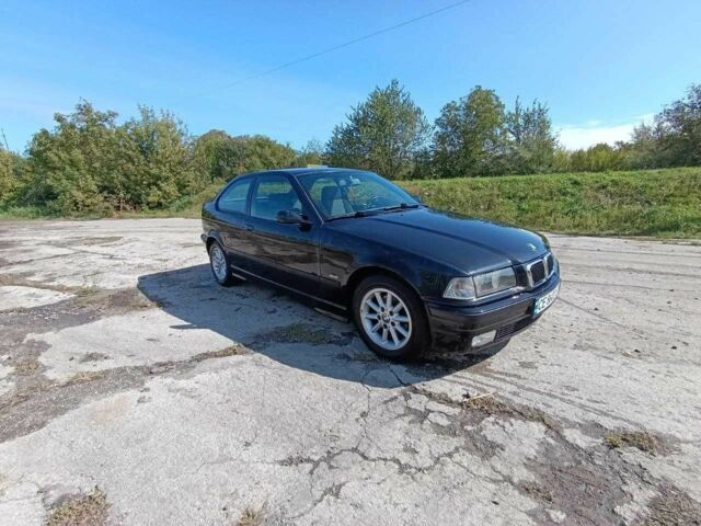 Черный БМВ 3 Серия, объемом двигателя 1.9 л и пробегом 169 тыс. км за 3700 $, фото 3 на Automoto.ua