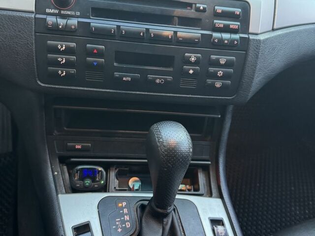 Черный БМВ 3 Серия, объемом двигателя 1.9 л и пробегом 250 тыс. км за 4899 $, фото 8 на Automoto.ua