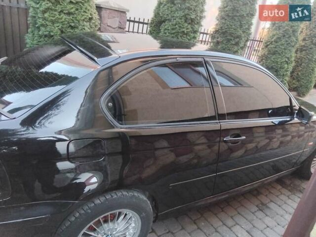 Черный БМВ 3 Серия, объемом двигателя 1.8 л и пробегом 300 тыс. км за 4200 $, фото 9 на Automoto.ua