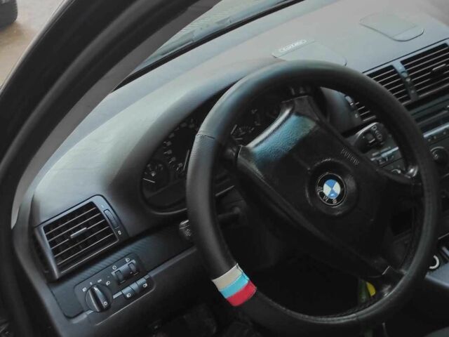 Черный БМВ 3 Серия, объемом двигателя 1 л и пробегом 2 тыс. км за 3000 $, фото 2 на Automoto.ua