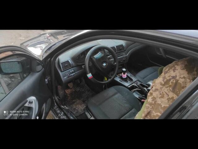 Черный БМВ 3 Серия, объемом двигателя 1 л и пробегом 2 тыс. км за 3000 $, фото 5 на Automoto.ua