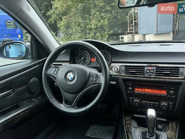 Черный БМВ 3 Серия, объемом двигателя 2.5 л и пробегом 154 тыс. км за 8500 $, фото 12 на Automoto.ua