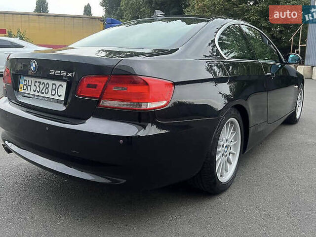 Черный БМВ 3 Серия, объемом двигателя 2.5 л и пробегом 154 тыс. км за 8500 $, фото 3 на Automoto.ua