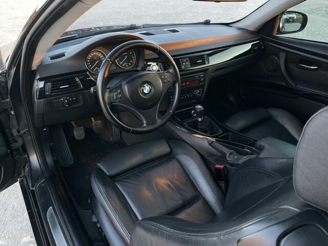 Черный БМВ 3 Серия, объемом двигателя 3 л и пробегом 122 тыс. км за 12700 $, фото 12 на Automoto.ua