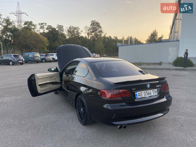 Черный БМВ 3 Серия, объемом двигателя 2.5 л и пробегом 261 тыс. км за 9000 $, фото 2 на Automoto.ua