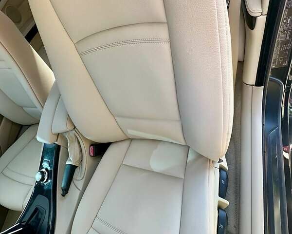 Чорний БМВ 3 Серія, об'ємом двигуна 2 л та пробігом 311 тис. км за 9000 $, фото 18 на Automoto.ua