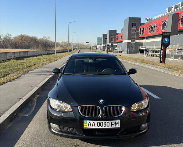 Черный БМВ 3 Серия, объемом двигателя 2.5 л и пробегом 188 тыс. км за 10490 $, фото 1 на Automoto.ua