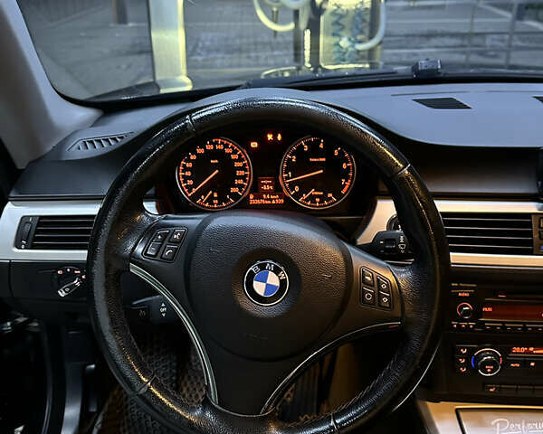 Черный БМВ 3 Серия, объемом двигателя 2 л и пробегом 232 тыс. км за 9000 $, фото 14 на Automoto.ua