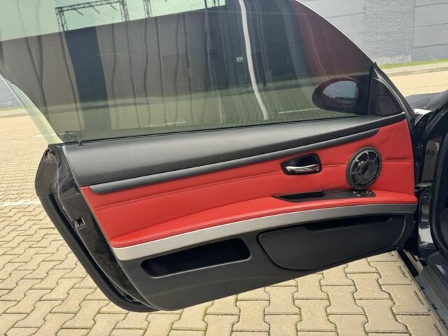 Чорний БМВ 3 Серія, об'ємом двигуна 2.5 л та пробігом 230 тис. км за 8200 $, фото 12 на Automoto.ua