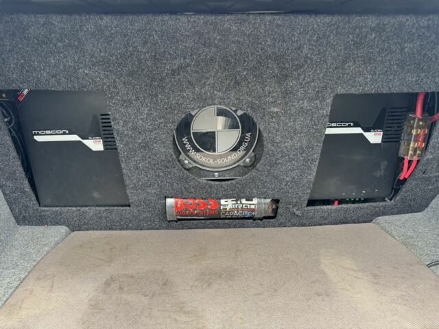 Чорний БМВ 3 Серія, об'ємом двигуна 2.5 л та пробігом 230 тис. км за 8200 $, фото 20 на Automoto.ua