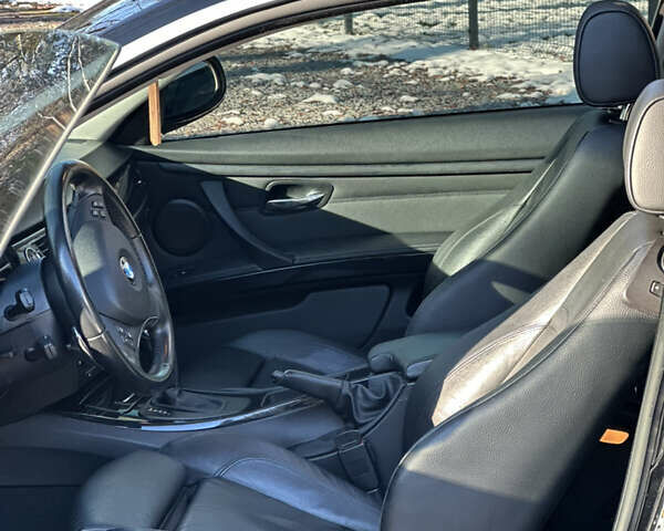 Чорний БМВ 3 Серія, об'ємом двигуна 3 л та пробігом 217 тис. км за 8499 $, фото 26 на Automoto.ua