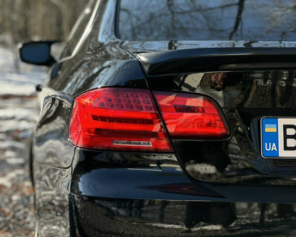 Чорний БМВ 3 Серія, об'ємом двигуна 3 л та пробігом 217 тис. км за 8499 $, фото 11 на Automoto.ua