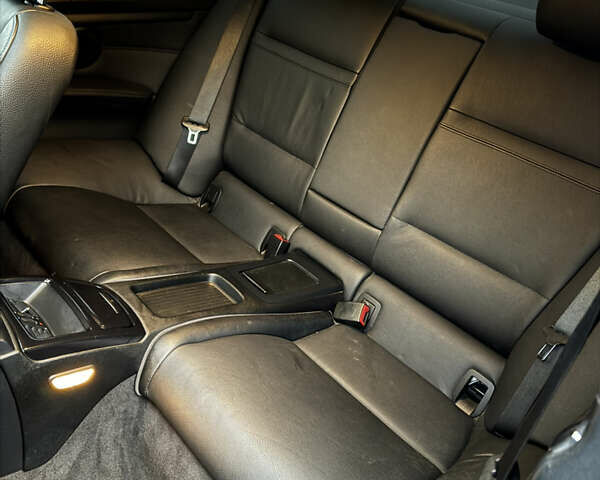 Черный БМВ 3 Серия, объемом двигателя 3 л и пробегом 215 тыс. км за 7800 $, фото 10 на Automoto.ua