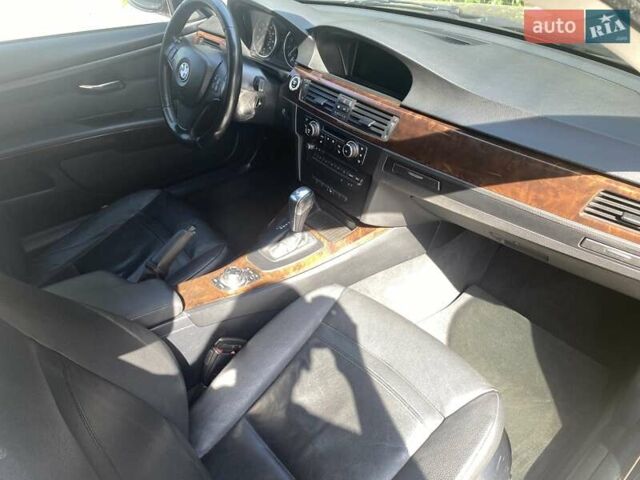 Черный БМВ 3 Серия, объемом двигателя 3 л и пробегом 194 тыс. км за 8800 $, фото 16 на Automoto.ua