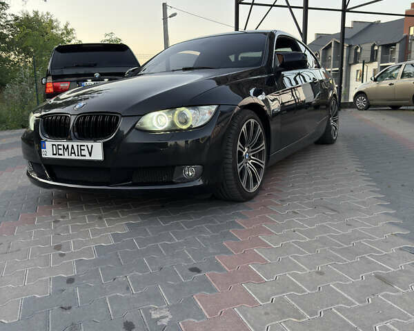 Черный БМВ 3 Серия, объемом двигателя 2 л и пробегом 267 тыс. км за 11999 $, фото 3 на Automoto.ua
