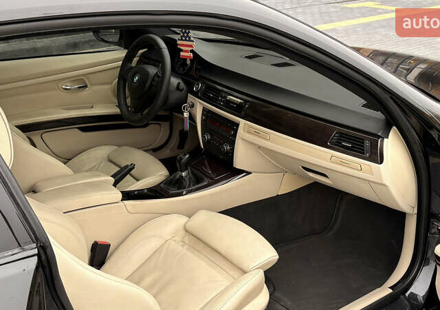 Чорний БМВ 3 Серія, об'ємом двигуна 2 л та пробігом 312 тис. км за 10300 $, фото 15 на Automoto.ua