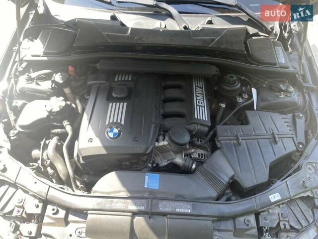 Черный БМВ 3 Серия, объемом двигателя 3 л и пробегом 194 тыс. км за 8800 $, фото 15 на Automoto.ua