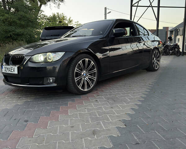 Черный БМВ 3 Серия, объемом двигателя 2 л и пробегом 267 тыс. км за 11999 $, фото 2 на Automoto.ua