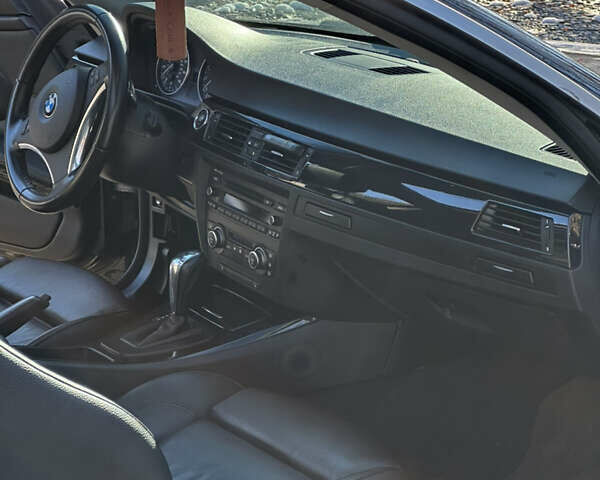 Чорний БМВ 3 Серія, об'ємом двигуна 3 л та пробігом 217 тис. км за 8499 $, фото 32 на Automoto.ua